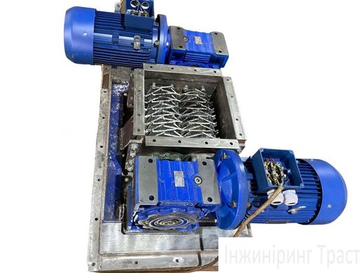 Double shaft knife crusher (Shredder) 3 kW 320mm*550mm