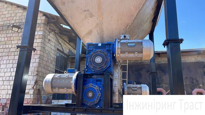 Double shaft knife crusher (Shredder) 3 kW 320mm*550mm