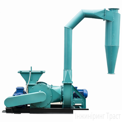 Hammer crusher 22 kW black steel. Blue
