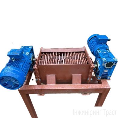 Double roll knife crusher (bearing) 320mm*550mm 4 kW